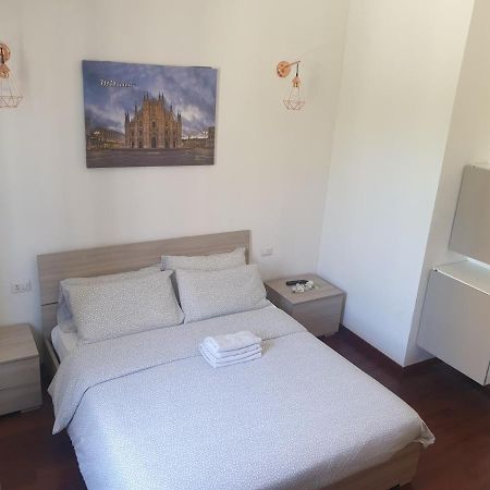 Relax Apartment Мілан Екстер'єр фото